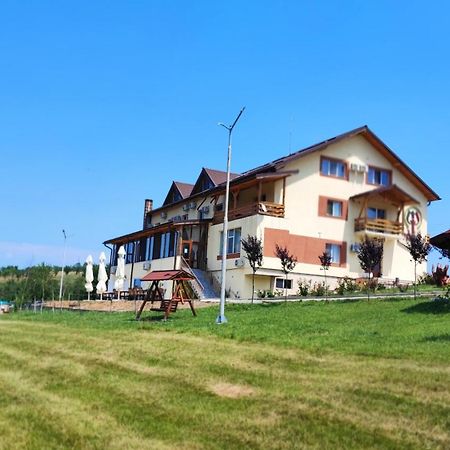 Motel Prislop ฮาเซก ภายนอก รูปภาพ