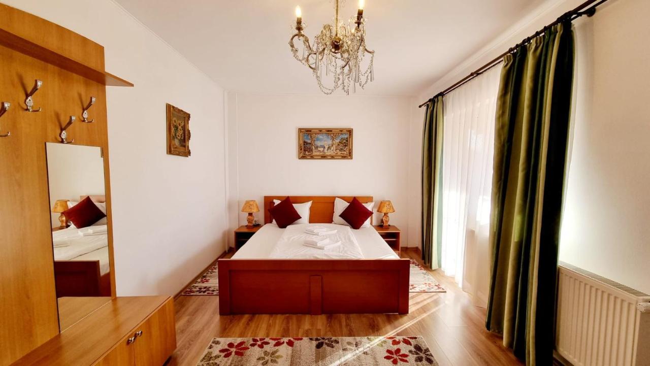 Motel Prislop ฮาเซก ภายนอก รูปภาพ