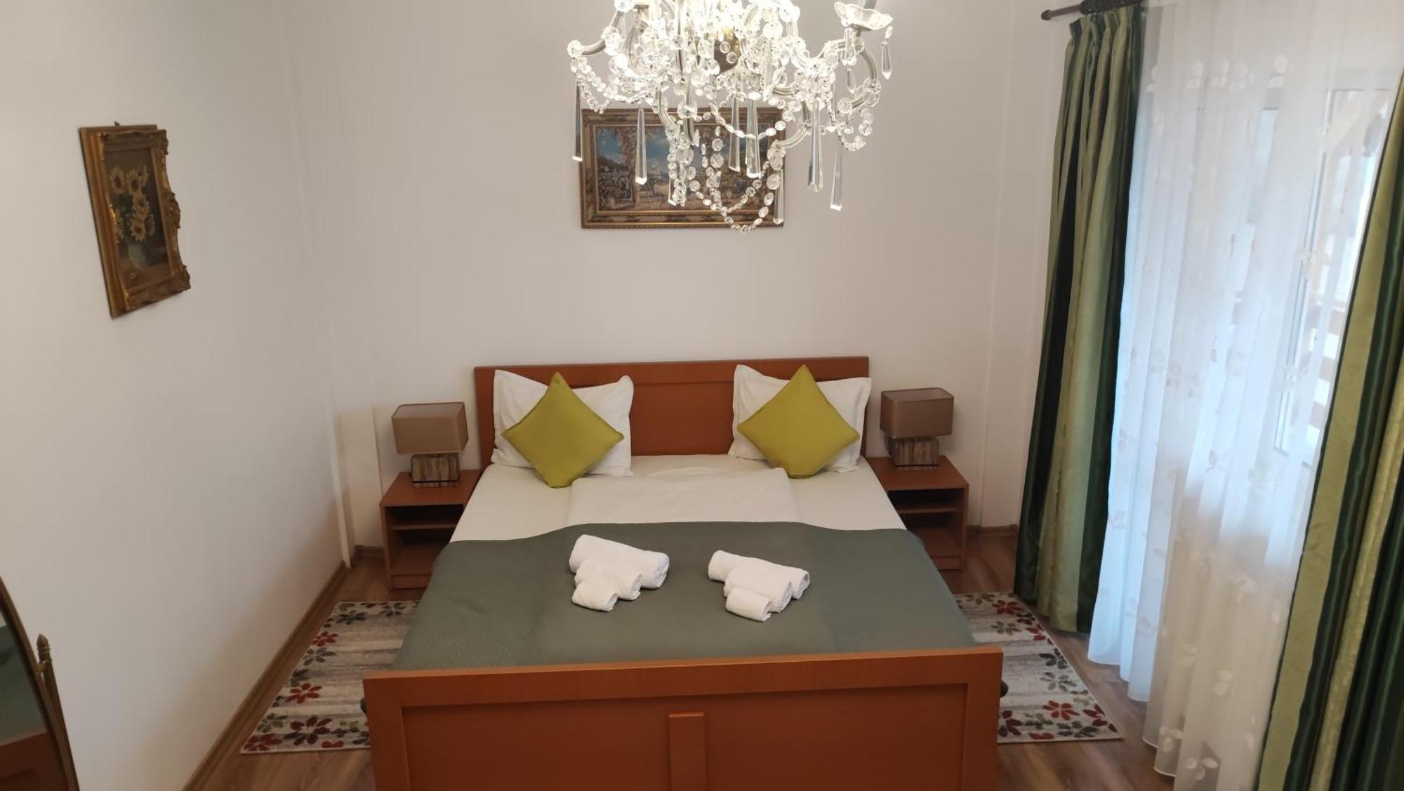 Motel Prislop ฮาเซก ภายนอก รูปภาพ